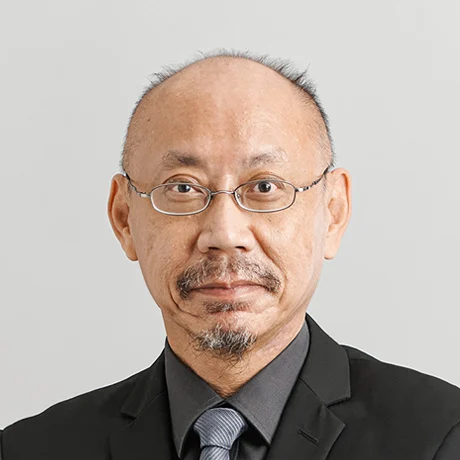Dr Randolph Tan